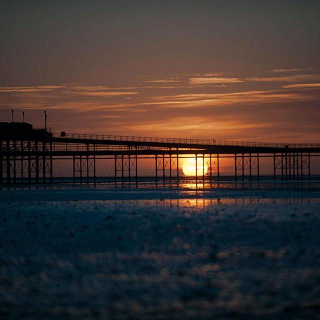Marine Villa Hotel & Suites - Close To Beach, Train Station & Southend Airport Exterior photo